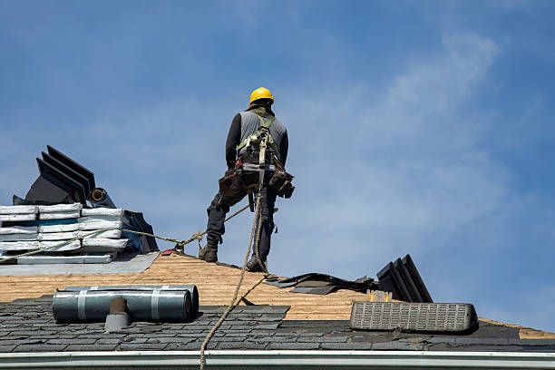 Professional Gutter Installation technician working in Ridgeville, IN